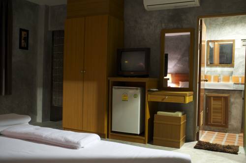 Imagen de la habitación del Hotel Phangan Palm Beach Resort. Foto 3