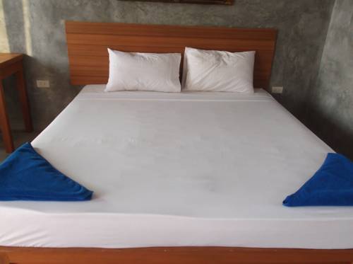 Imagen de la habitación del Hotel Phangan Palm Beach Resort. Foto 9