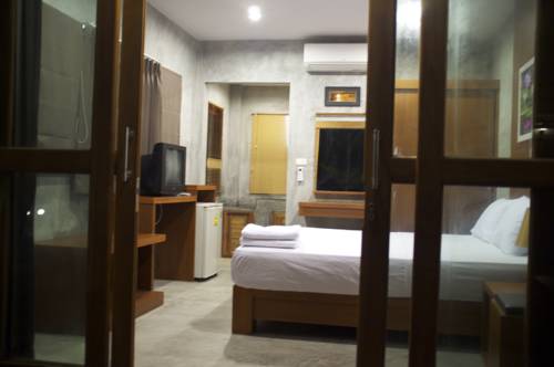 Imagen de la habitación del Hotel Phangan Palm Beach Resort. Foto 12