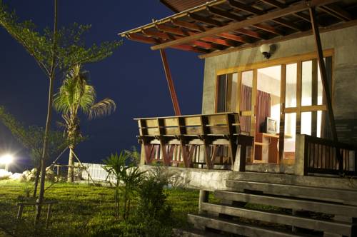 Imagen de la habitación del Hotel Phangan Palm Beach Resort. Foto 15