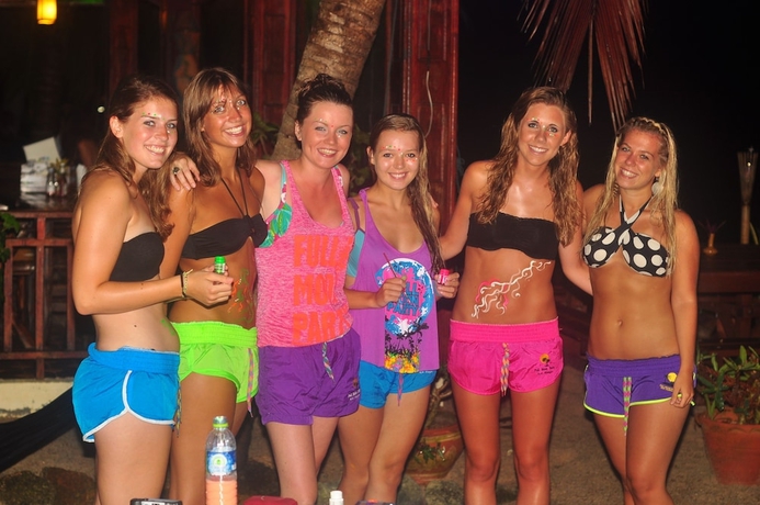 Imagen de los interiores del Hotel Phangan Rainbow Bungalows. Foto 19