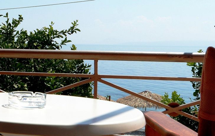 Imagen de los exteriores del Hotel Pharos Rooms. Foto 15