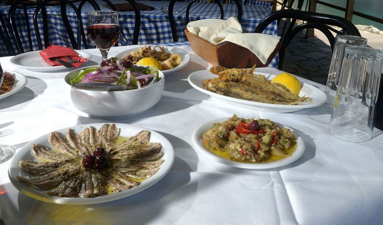 Imagen de la habitación del Hotel Pharos Rooms. Foto 8