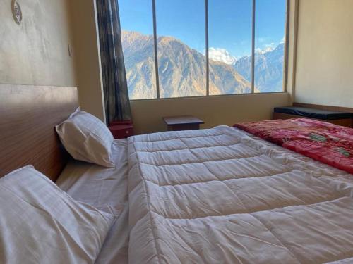 Imagen general del Hotel Phata PRITHVI. Foto 4