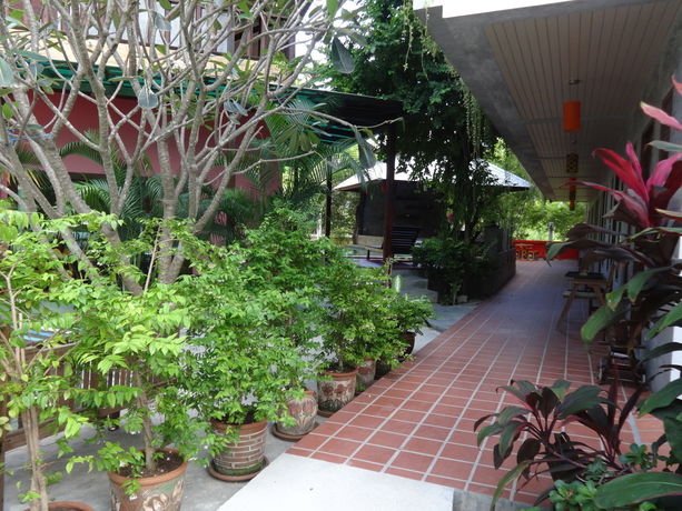 Imagen de los exteriores del Hotel Phatchara Boutique. Foto 11