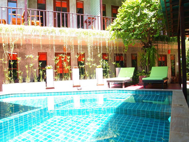 Imagen de los exteriores del Hotel Phatchara Boutique. Foto 12