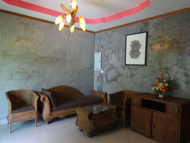 Imagen del bar/restaurante del Hotel Phatchara Boutique. Foto 5