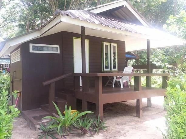 Imagen general del Hotel Phayam Coconut Beach Resort. Foto 4