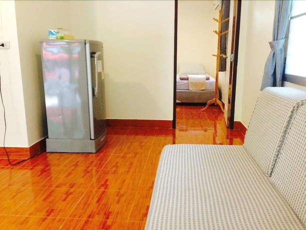 Imagen de la habitación del Hotel Phe Samed Villa. Foto 5