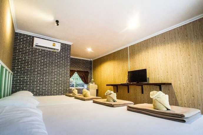 Imagen de la habitación del Hotel Phe Samed Villa. Foto 9