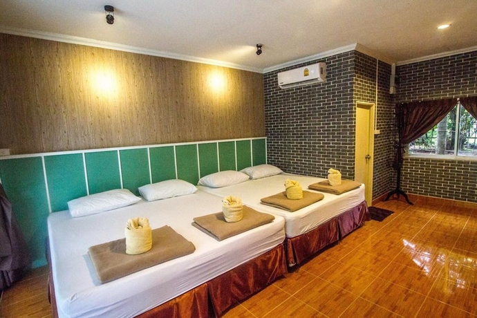 Imagen de la habitación del Hotel Phe Samed Villa. Foto 17