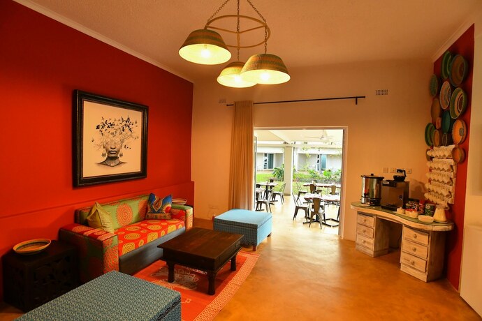 Imagen general del Hotel PheZulu Guest Lodge. Foto 5