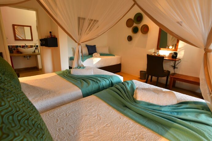 Imagen de la habitación del Hotel PheZulu Guest Lodge. Foto 19