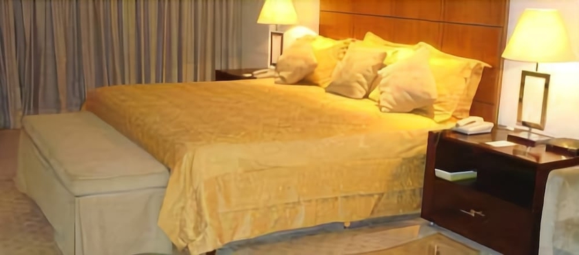 Imagen de la habitación del Hotel Phenícia Bittar. Foto 9