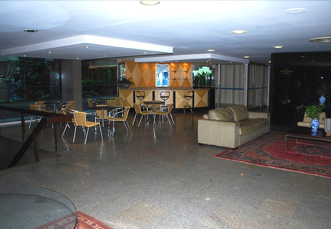 Imagen de los interiores del Hotel Phenícia Bittar. Foto 14