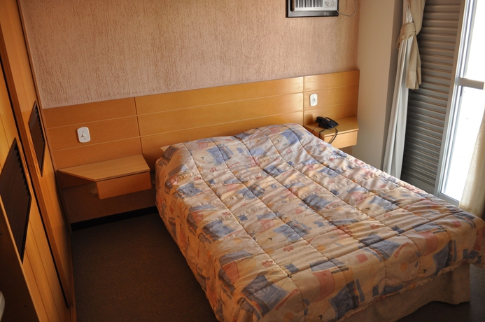 Imagen de los interiores del Hotel Phenix Flat Service. Foto 18
