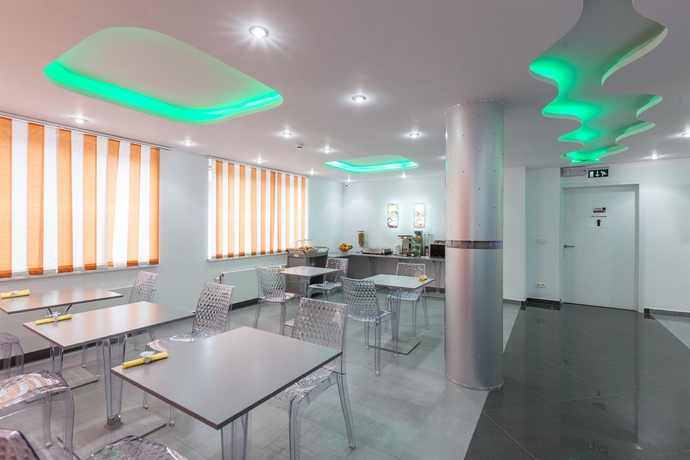 Imagen del bar/restaurante del Hotel Phenix, Moortebeek. Foto 4