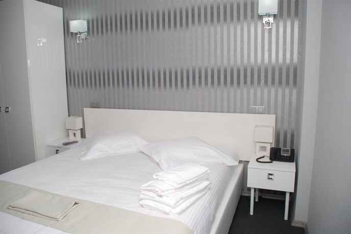 Imagen de la habitación del Hotel Phenix, Moortebeek. Foto 10