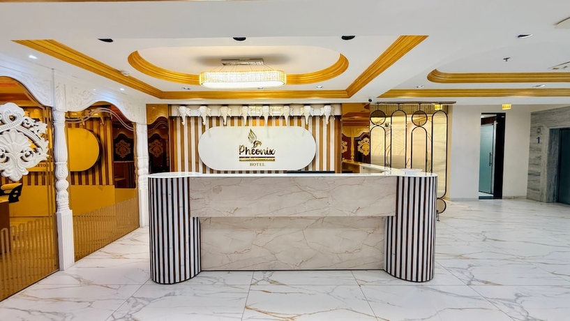 Imagen de los interiores del Hotel Pheonix Luxury Inn. Foto 10