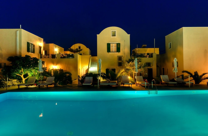 Imagen de los exteriores del Hotel Phevos Villa. Foto 11