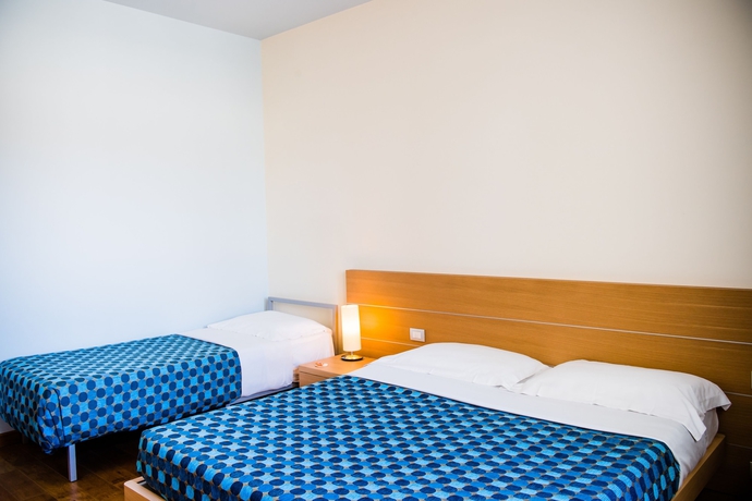 Imagen de la habitación del Hotel Phi Alcione. Foto 2