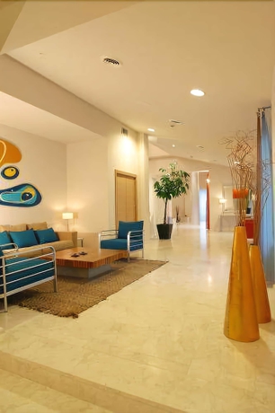 Imagen de los interiores del Hotel Phi Alcione. Foto 17