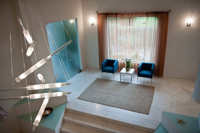 Imagen de los interiores del Hotel Phi Alcione. Foto 18