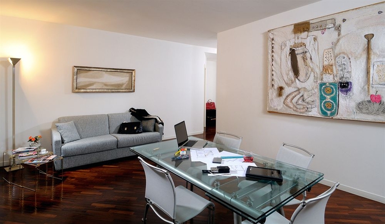 Imagen de los interiores del Hotel Phi Bologna. Foto 14