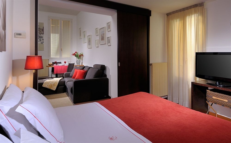 Imagen de la habitación del Hotel Phi Bologna. Foto 12