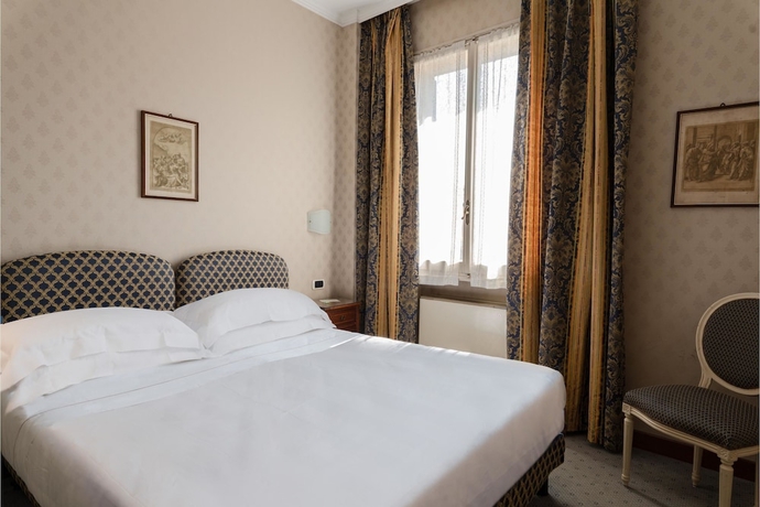 Imagen de la habitación del Hotel Phi Canalgrande. Foto 2