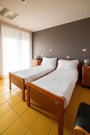 Imagen general del Hotel Phi Homy Druento. Foto 13