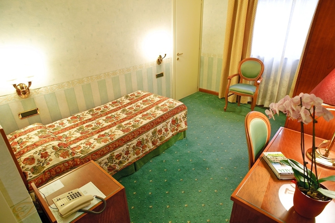Imagen de la habitación del Hotel Phi Hortensis. Foto 5