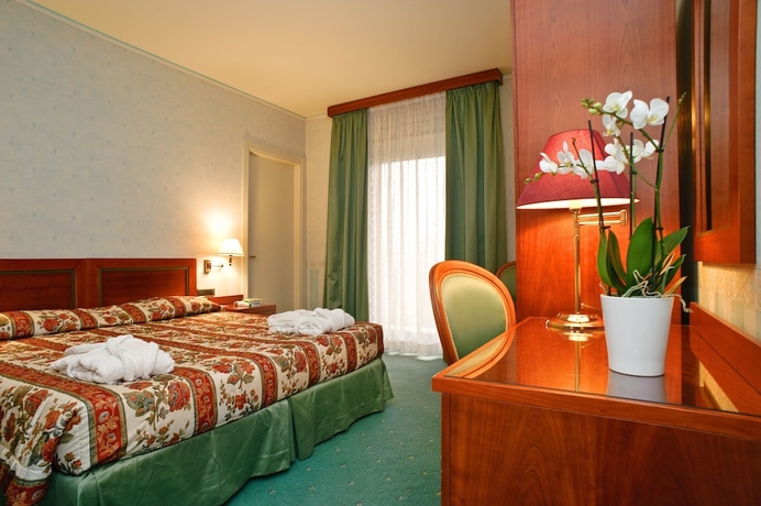 Imagen de la habitación del Hotel Phi Hortensis. Foto 8