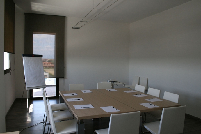 Imagen de los interiores del Hotel Phi Milano. Foto 10