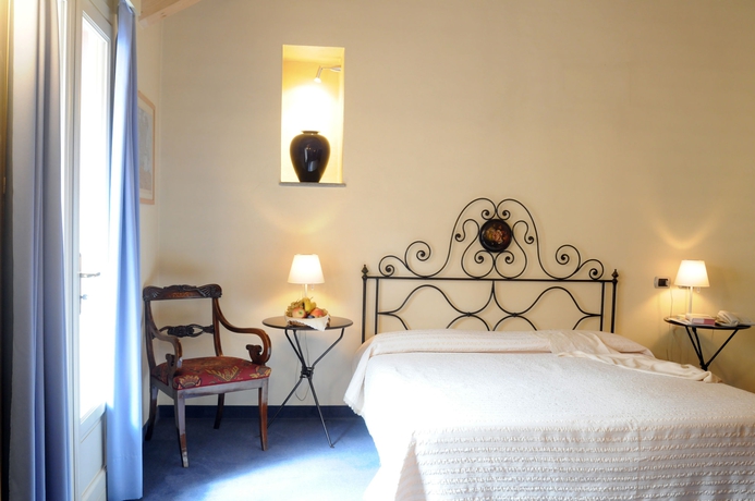 Imagen de la habitación del Hotel Phi Palio. Foto 13