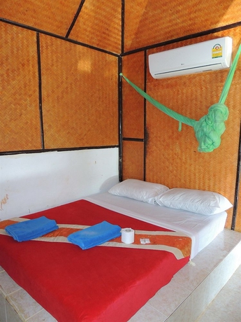 Imagen de la habitación del Hotel Phi Phi Banana Resort. Foto 3