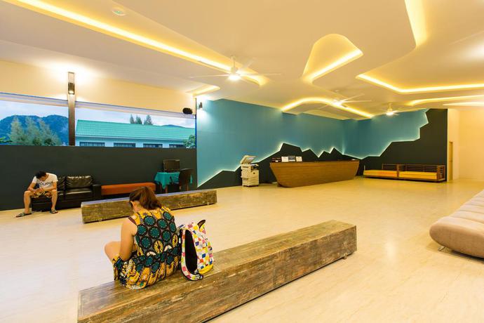 Imagen general del Hotel Phi Phi Bayview Premier Resort. Foto 12