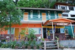 Imagen general del Hotel Phi Phi Beach Front Resort. Foto 9