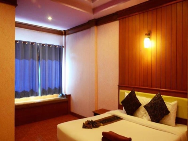 Imagen de la habitación del Hotel Phi Phi Don Chukit Resort. Foto 5