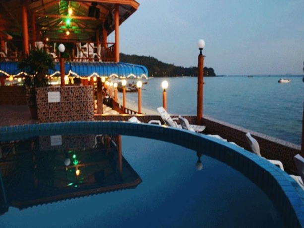 Imagen general del Hotel Phi Phi Don Chukit Resort. Foto 2