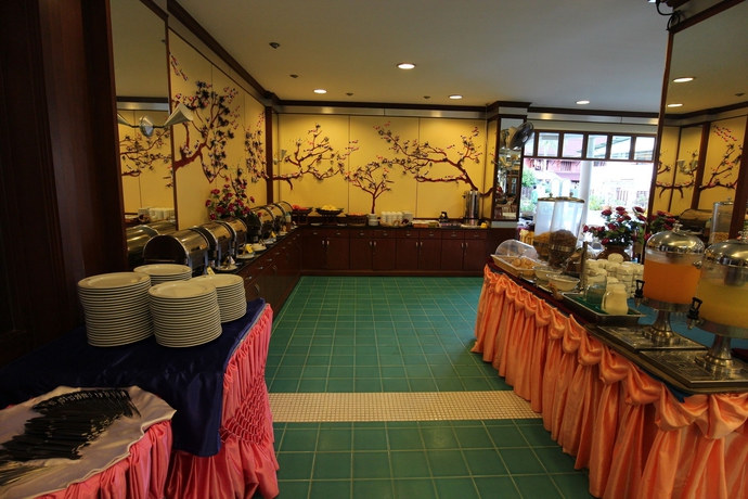 Imagen del bar/restaurante del Hotel Phi Phi. Foto 3