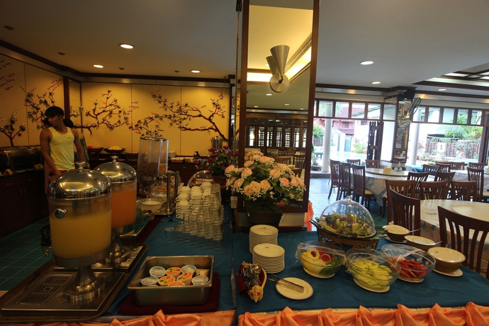 Imagen del bar/restaurante del Hotel Phi Phi. Foto 6