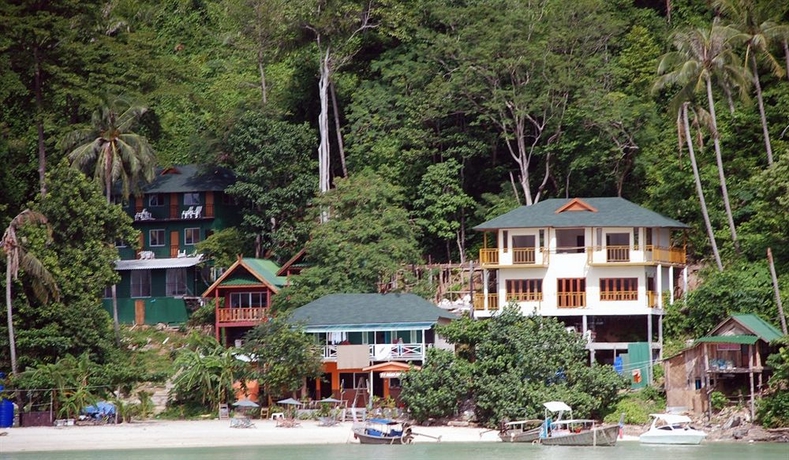 Imagen de los exteriores del Hotel Phi Phi Good View. Foto 8