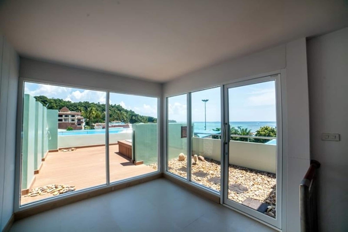 Imagen de los exteriores del Hotel Phi Phi Harbour View. Foto 13