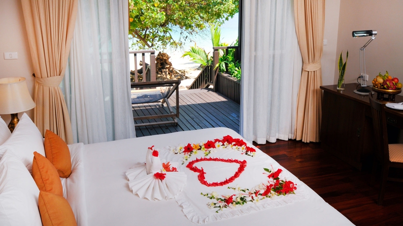 Imagen de la habitación del Hotel Phi Phi Holiday Resort. Foto 10