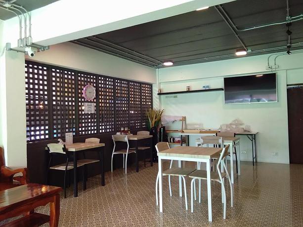 Imagen del bar/restaurante del Hotel Phi Phi Inn, Phi Phi. Foto 3
