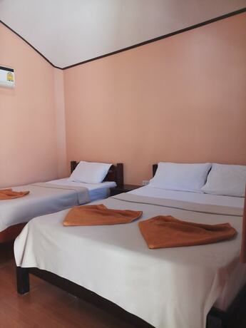 Imagen general del Hotel Phi Phi Jungle Hill Bungalow. Foto 8