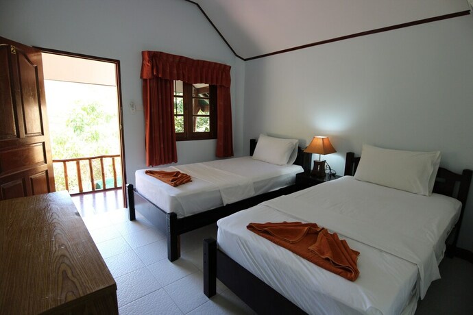 Imagen de la habitación del Hotel Phi Phi Jungle Hill Bungalow. Foto 24