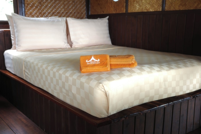 Imagen de la habitación del Hotel Phi Phi Relax Beach Resort. Foto 6