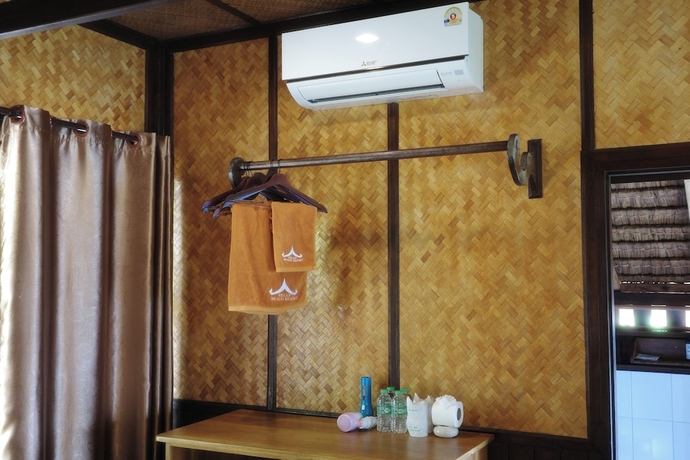 Imagen de la habitación del Hotel Phi Phi Relax Beach Resort. Foto 10